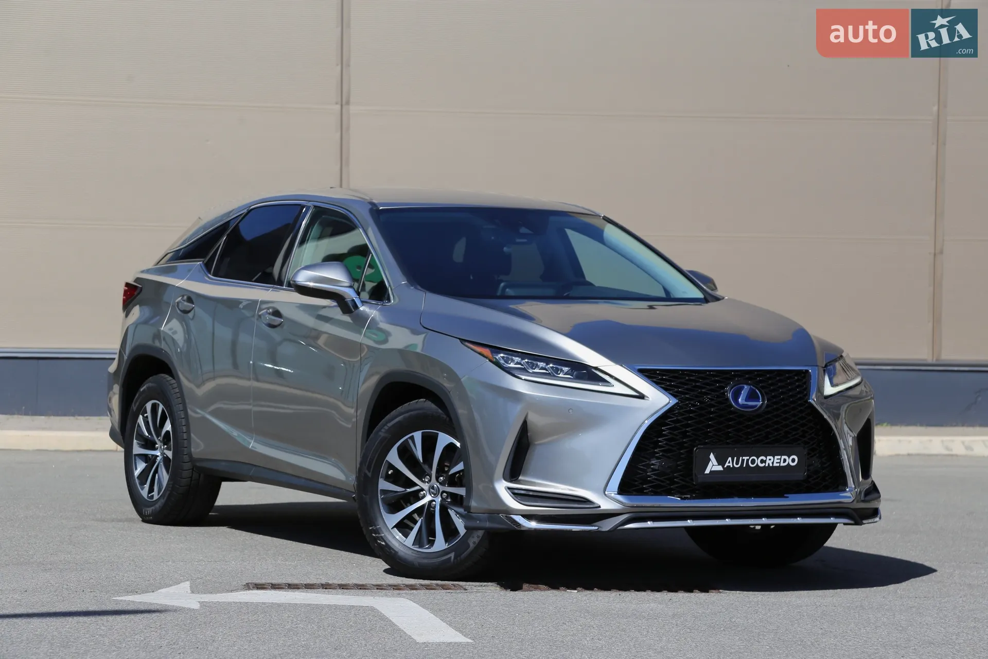 2020 Lexus RX - фото 1