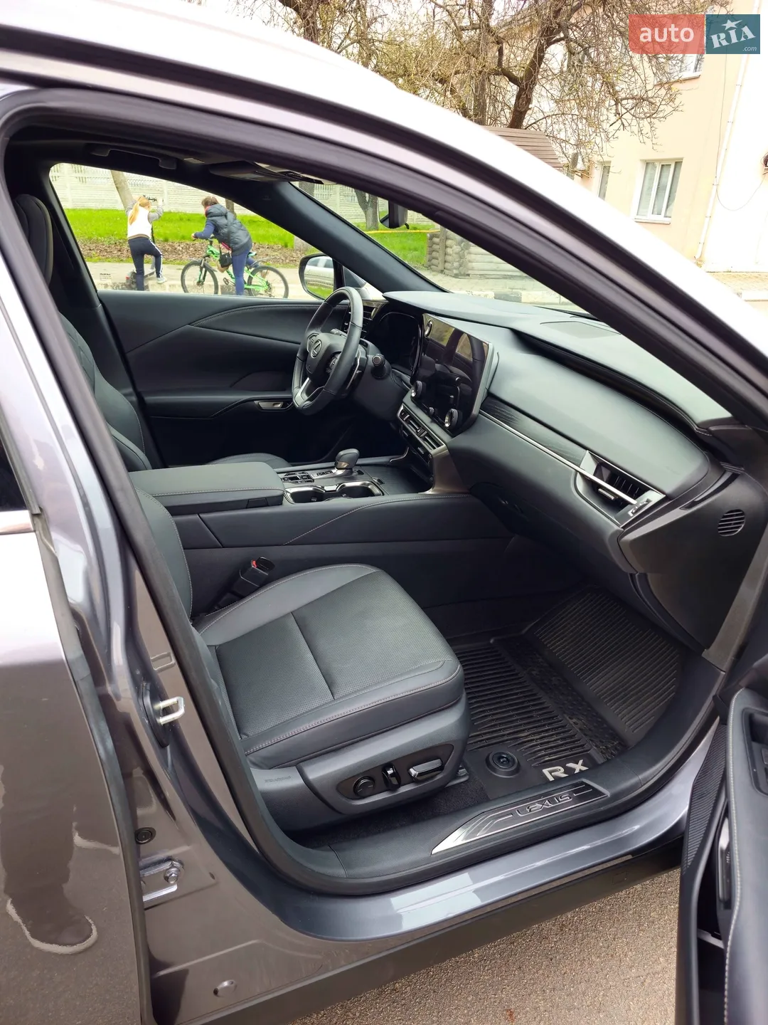 2023 Lexus RX - мініатюра 25