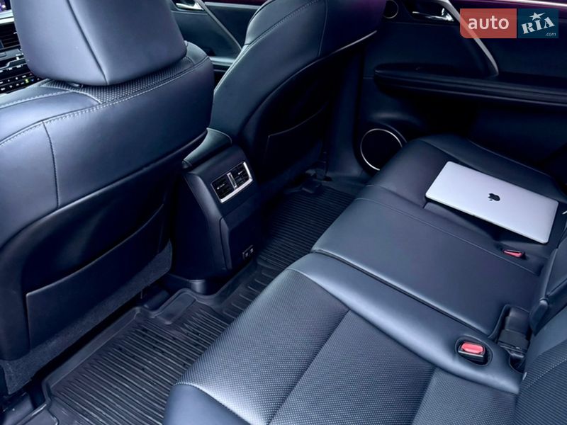 Внедорожник / Кроссовер Lexus RX 2021 в Тернополе