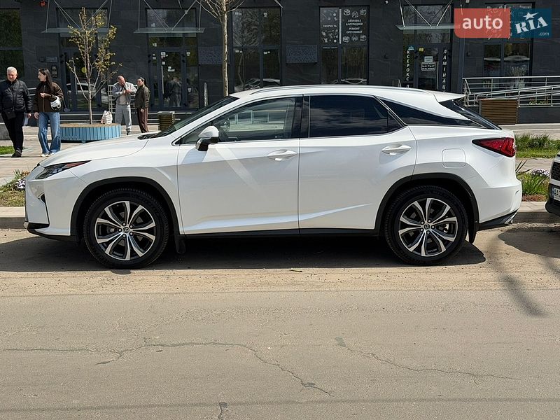 Lexus RX 2018