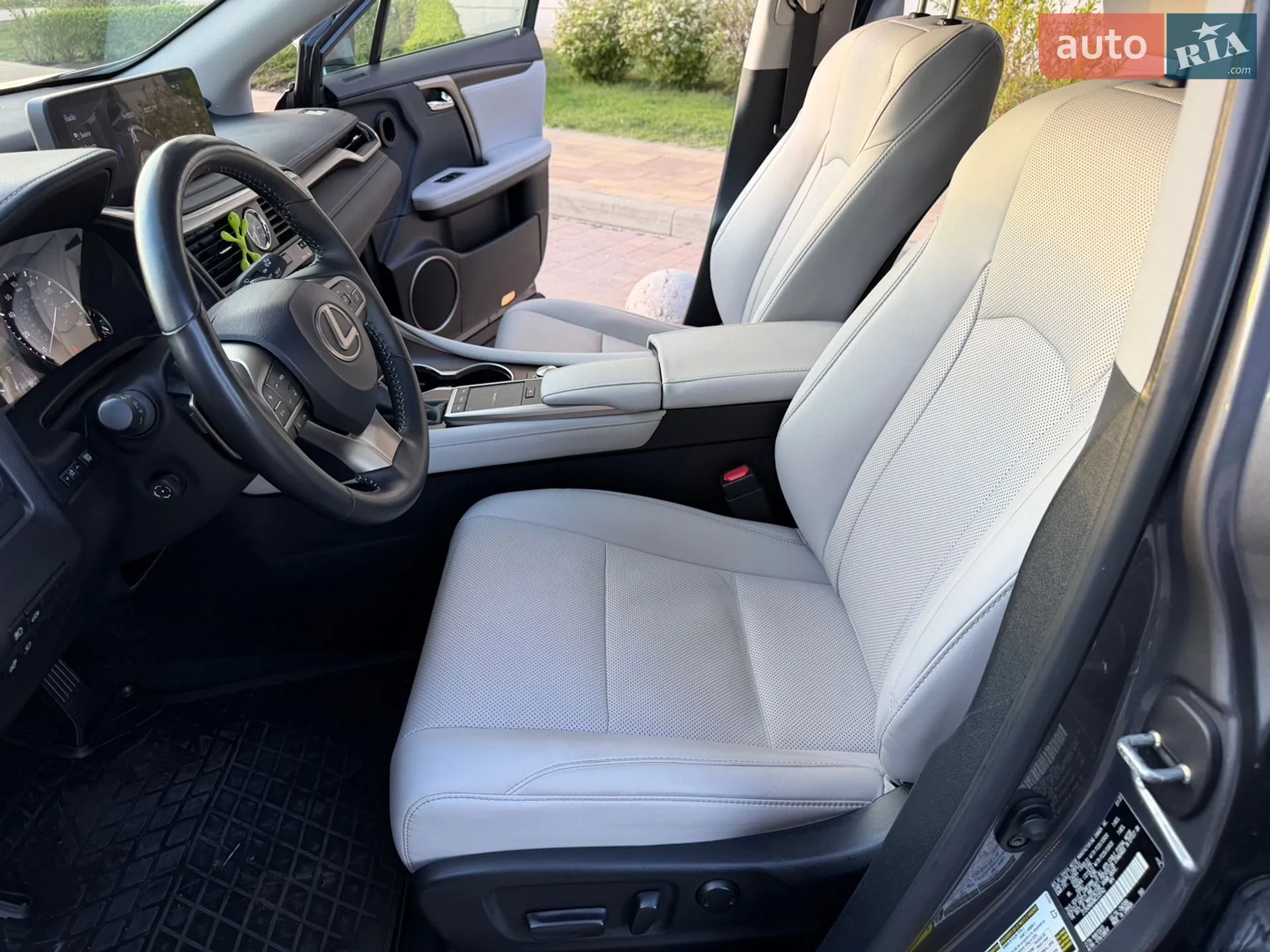 2022 Lexus RX - мініатюра 17