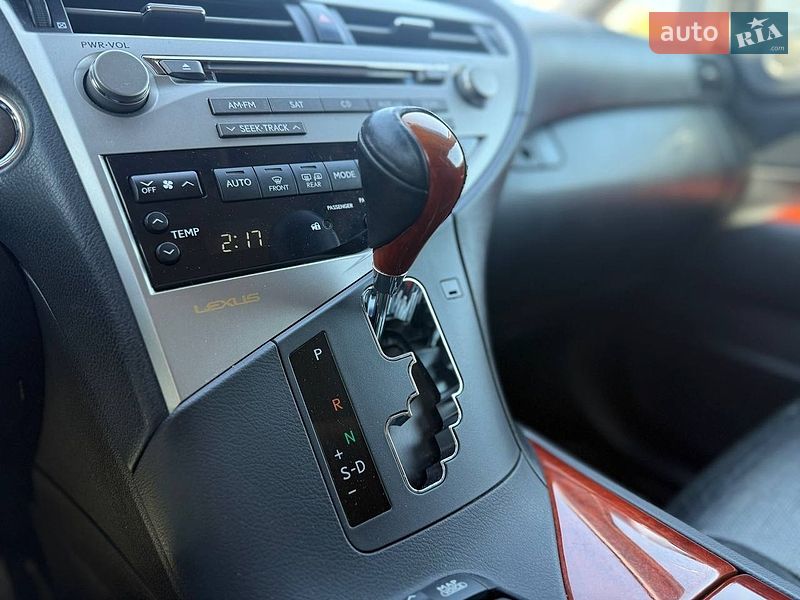 Внедорожник / Кроссовер Lexus RX 2010 в Киеве