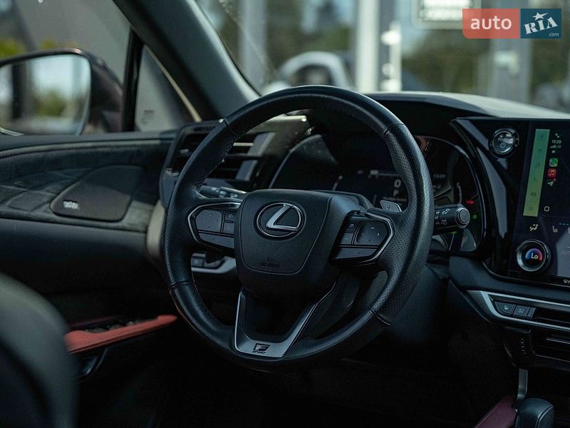 Позашляховик / Кросовер Lexus RX 2023 в Чернівцях