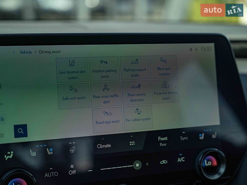 Позашляховик / Кросовер Lexus RX 2023 в Чернівцях