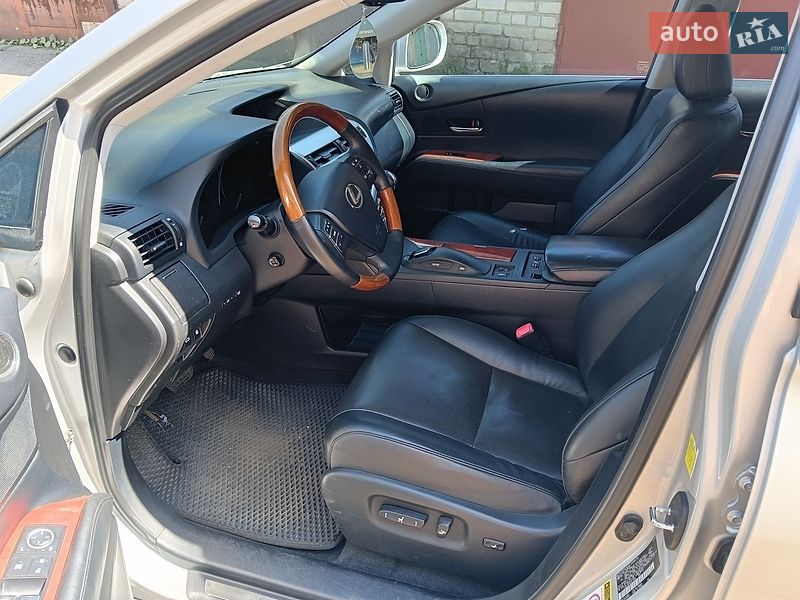 Внедорожник / Кроссовер Lexus RX 2010 в Киеве