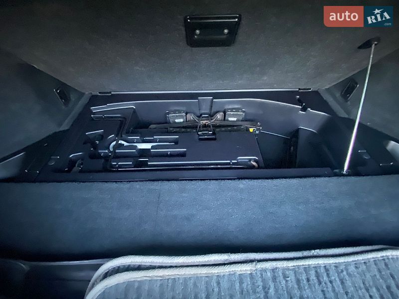 Позашляховик / Кросовер Lexus RX 2008 в Львові
