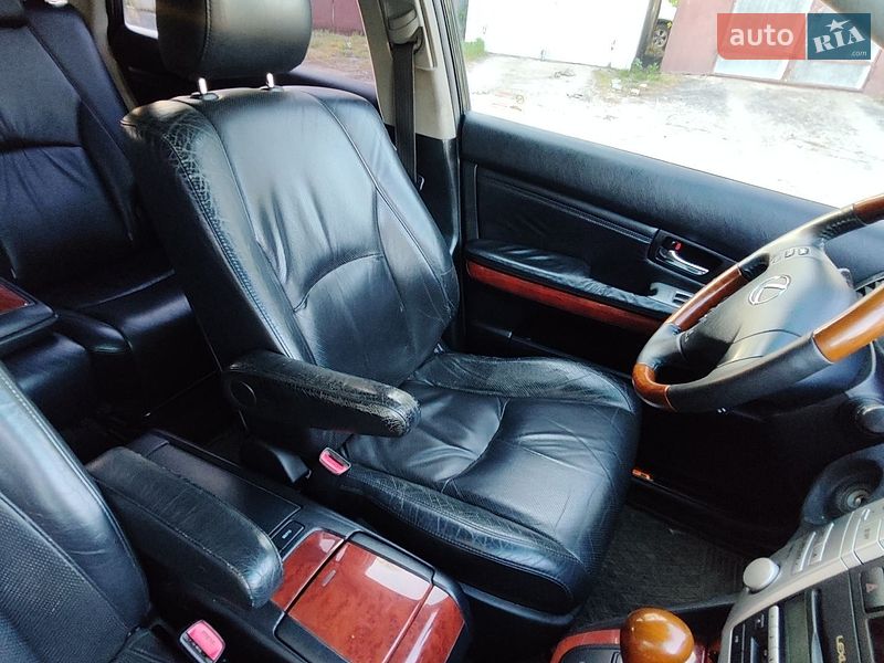 Внедорожник / Кроссовер Lexus RX 2004 в Коростышеве