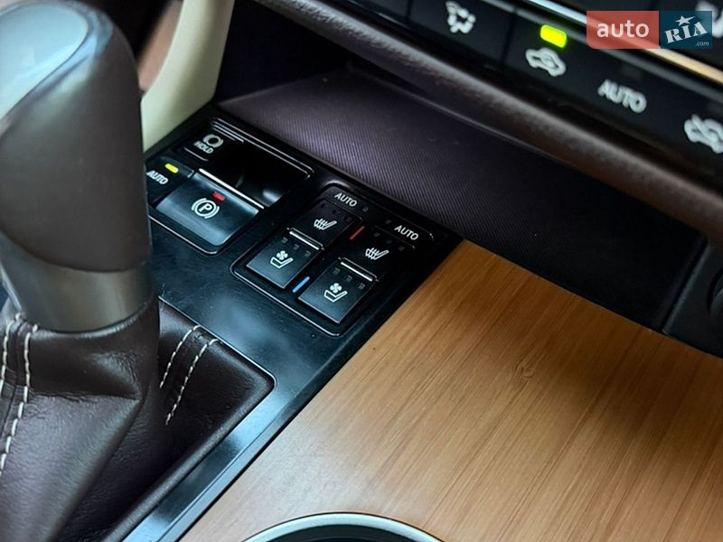 Внедорожник / Кроссовер Lexus RX 2015 в Ровно