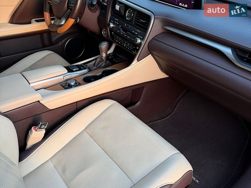 Внедорожник / Кроссовер Lexus RX 2015 в Ровно