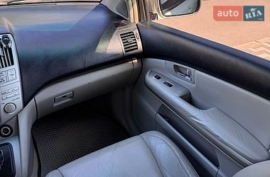 Внедорожник / Кроссовер Lexus RX 2005 в Петропавловской Борщаговке