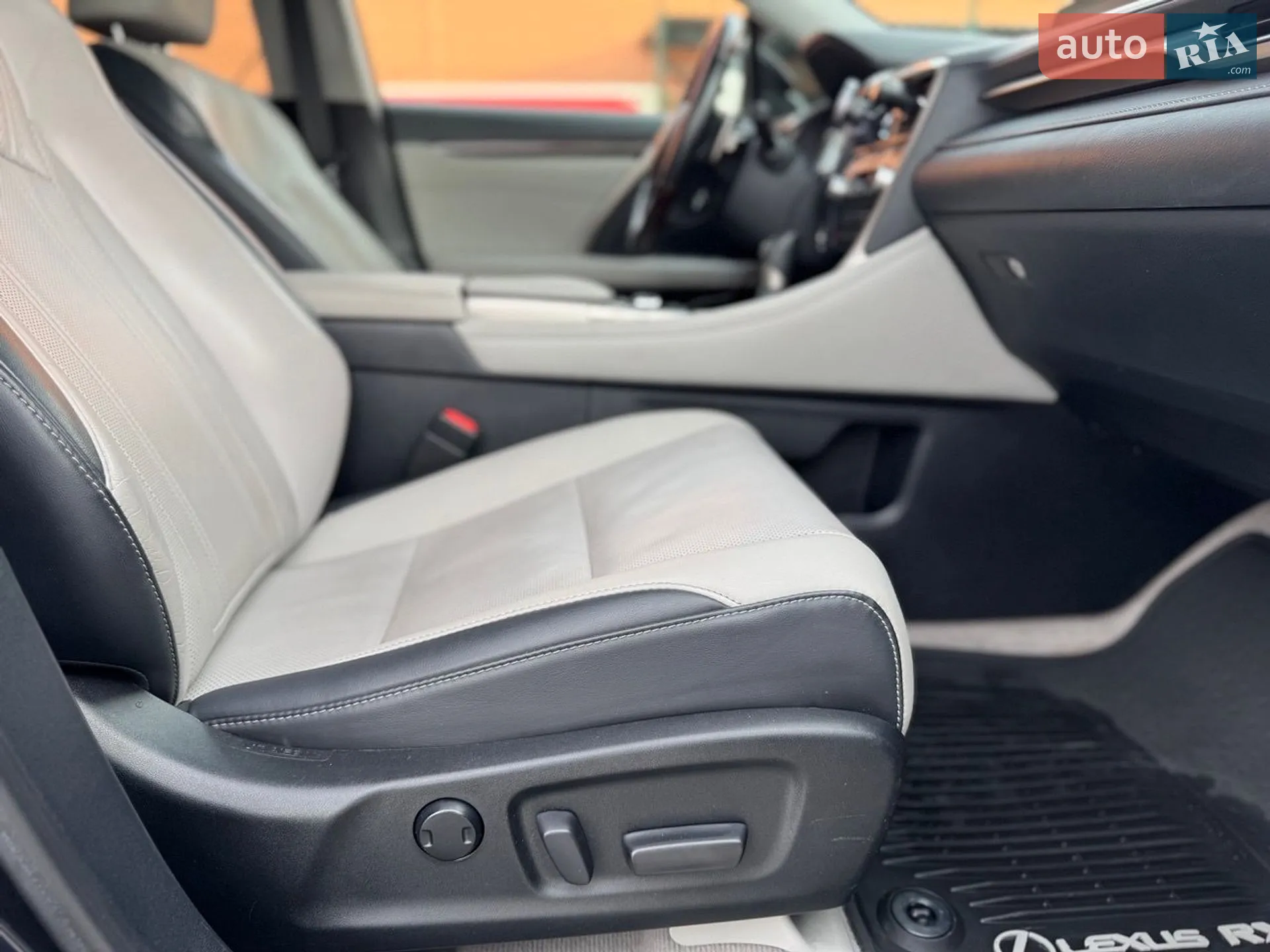 2018 Lexus RX - мініатюра 12
