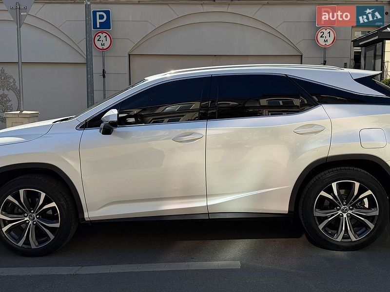 Внедорожник / Кроссовер Lexus RX 2018 в Киеве