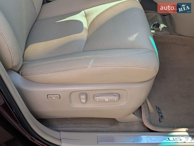 Позашляховик / Кросовер Lexus RX 2008 в Києві