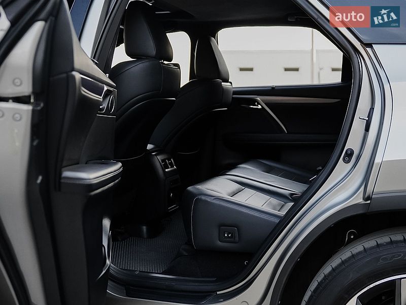 Внедорожник / Кроссовер Lexus RX 2020 в Луцке
