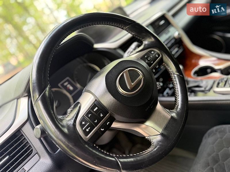 Внедорожник / Кроссовер Lexus RX 2016 в Ахтырке