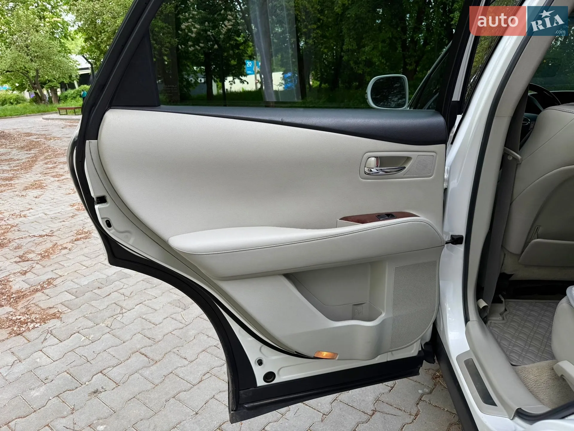 2010 Lexus RX - мініатюра 43