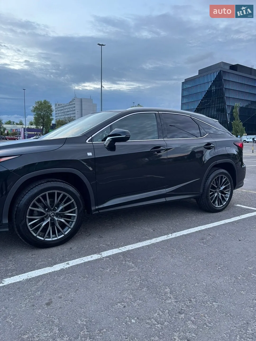 2021 Lexus RX - мініатюра 3