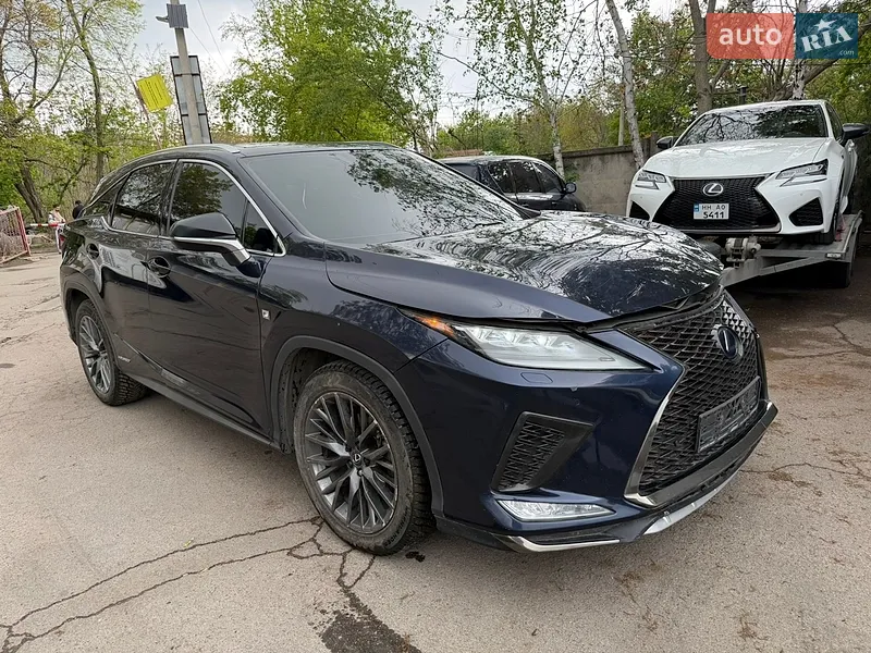 Lexus RX 2020