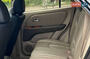 Внедорожник / Кроссовер Lexus RX 2002 в Львове