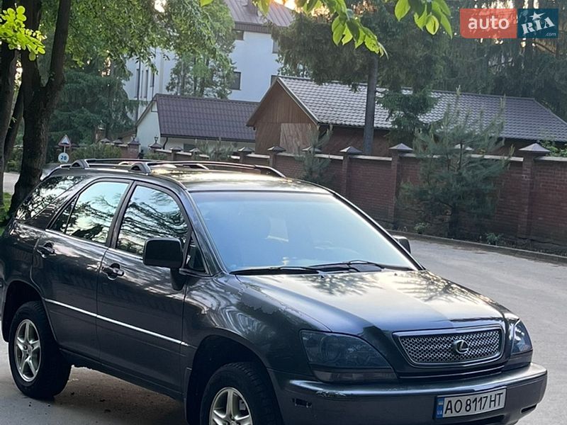 Внедорожник / Кроссовер Lexus RX 2002 в Львове