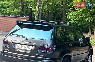Внедорожник / Кроссовер Lexus RX 2002 в Львове