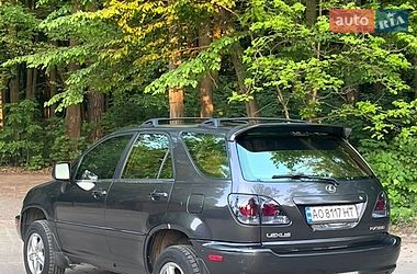 Внедорожник / Кроссовер Lexus RX 2002 в Львове