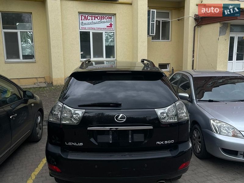 Внедорожник / Кроссовер Lexus RX 2004 в Верховине