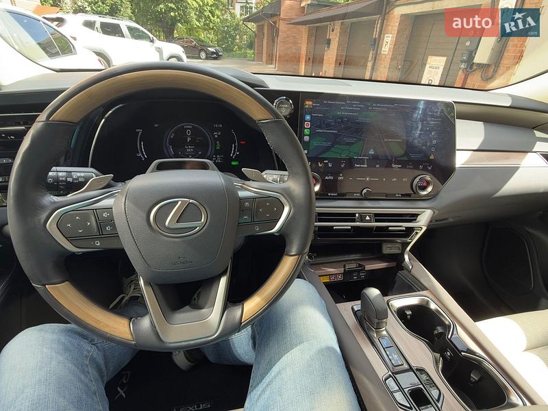 Внедорожник / Кроссовер Lexus RX 2024 в Полтаве