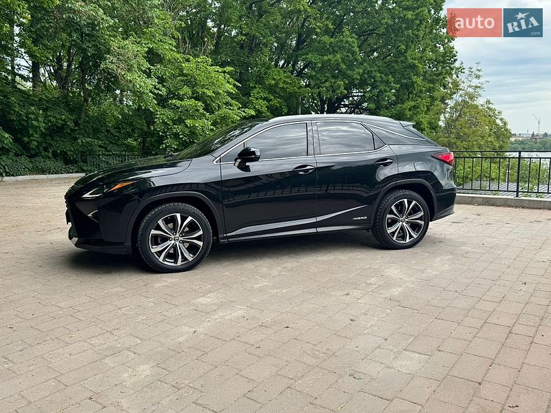 Внедорожник / Кроссовер Lexus RX 2018 в Тернополе