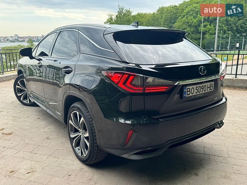 Внедорожник / Кроссовер Lexus RX 2018 в Тернополе