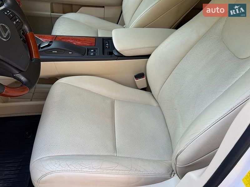 Позашляховик / Кросовер Lexus RX 2011 в Києві