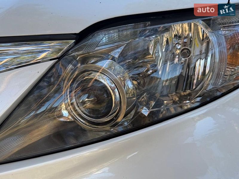 Позашляховик / Кросовер Lexus RX 2011 в Києві