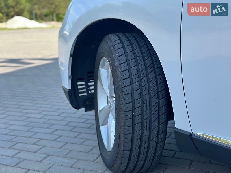 Внедорожник / Кроссовер Lexus RX 2012 в Ровно