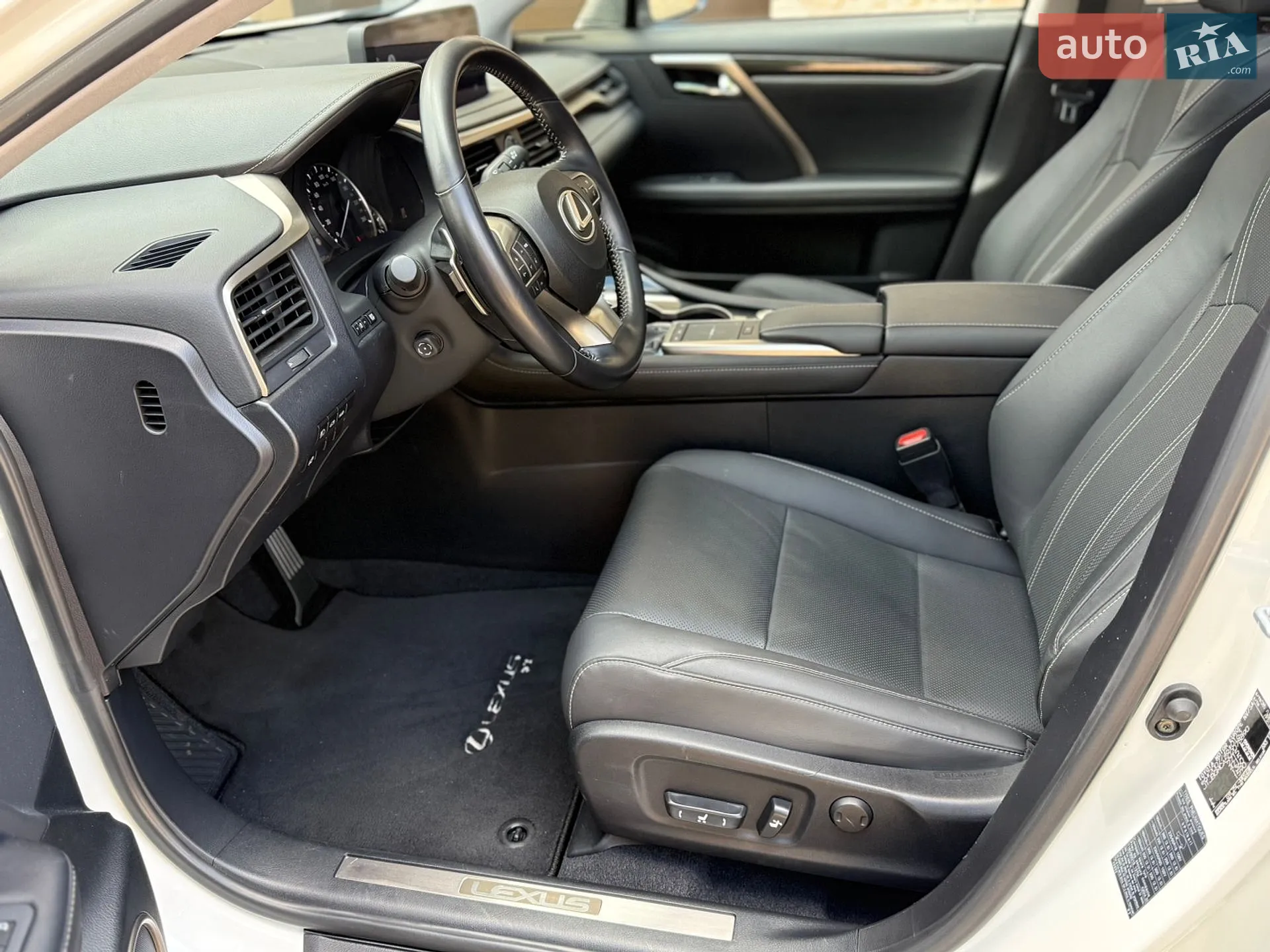 2021 Lexus RX - мініатюра 33