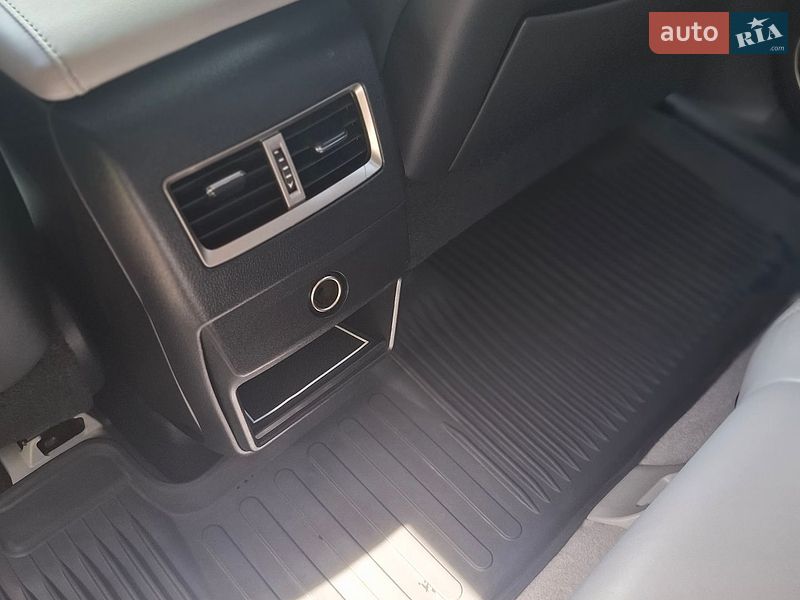 Внедорожник / Кроссовер Lexus RX 2019 в Чернигове фото 18 Внедорожник / Кроссовер Lexus RX 2019 в Чернигове