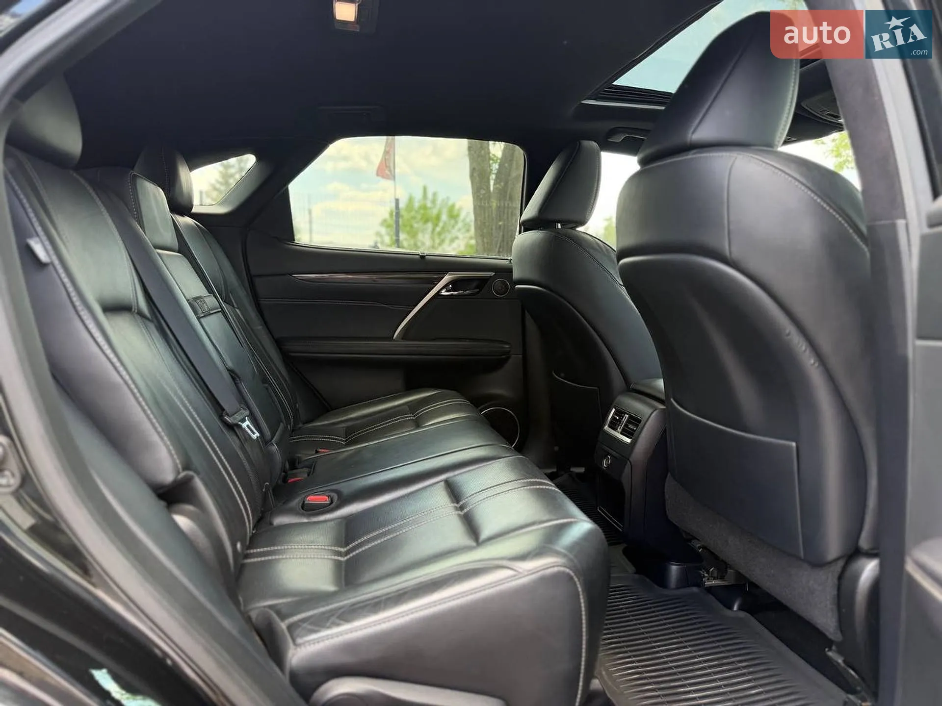 2017 Lexus RX - мініатюра 25