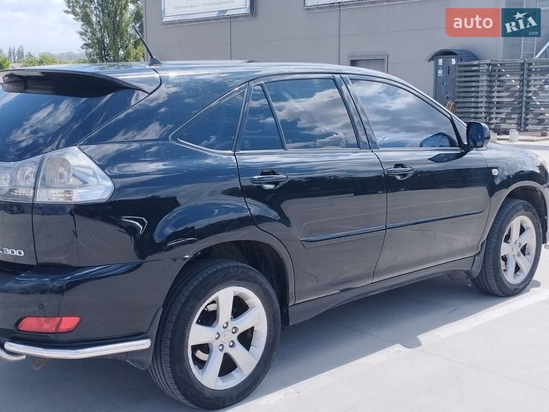 Позашляховик / Кросовер Lexus RX 2004 в Києві