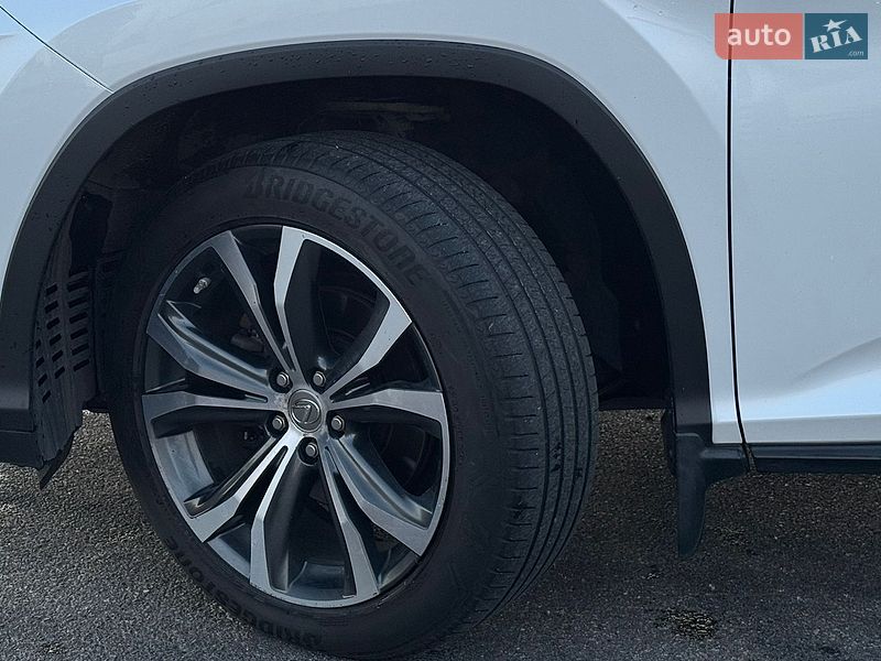 Внедорожник / Кроссовер Lexus RX 2015 в Киеве