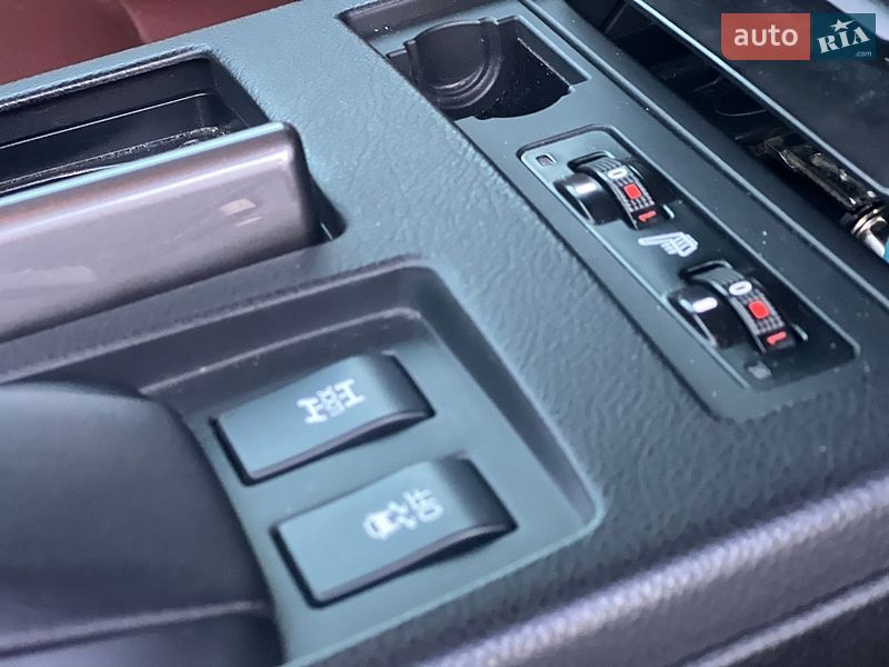Внедорожник / Кроссовер Lexus RX 2015 в Киеве