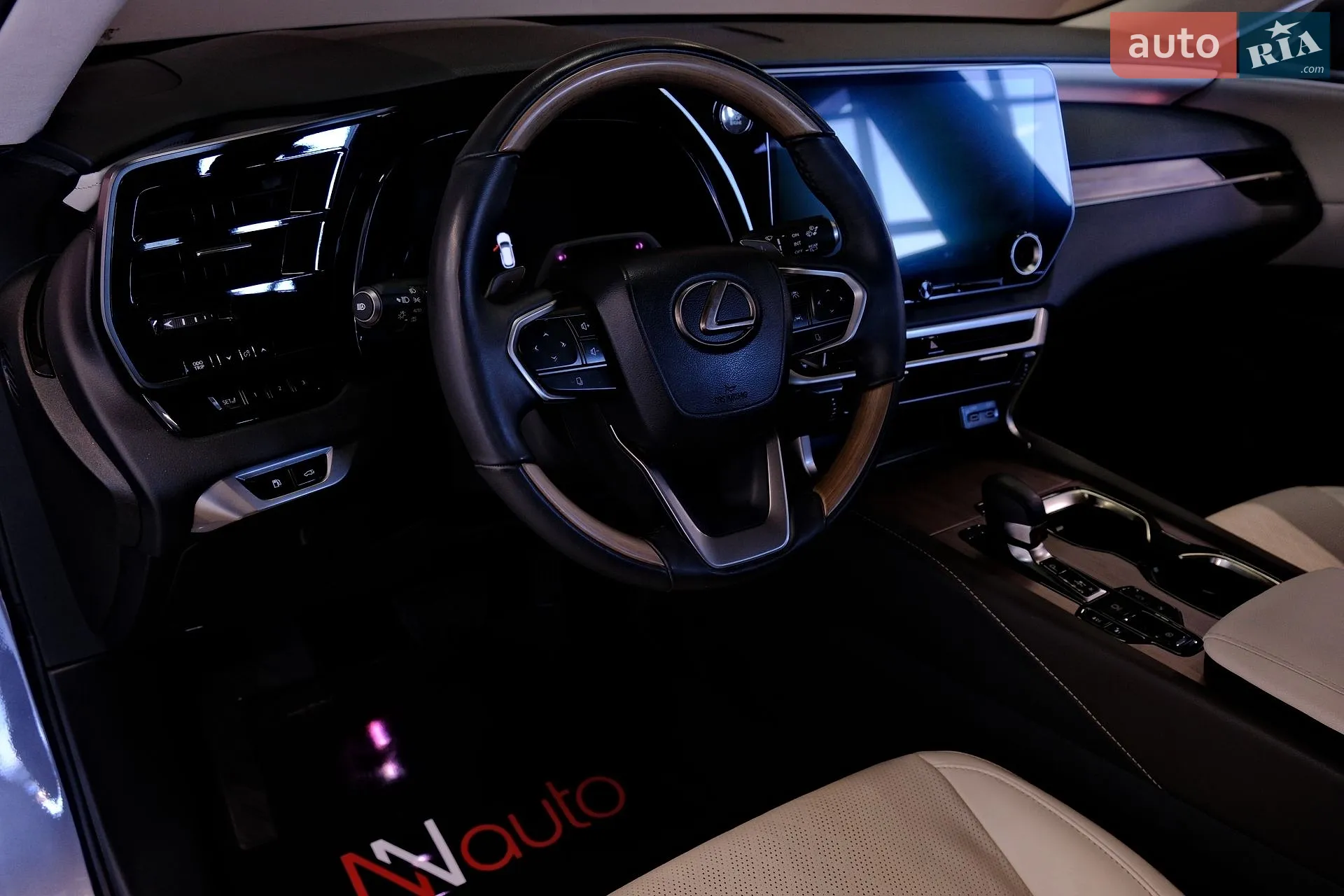 2023 Lexus RX - мініатюра 25