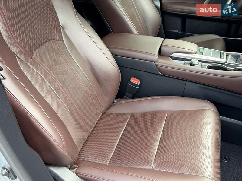 Позашляховик / Кросовер Lexus RX 2022 в Києві фото 35 Позашляховик / Кросовер Lexus RX 2022 в Києві