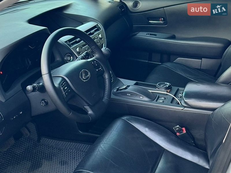 Внедорожник / Кроссовер Lexus RX 2010 в Нежине