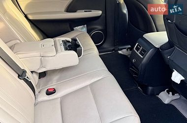 Внедорожник / Кроссовер Lexus RX 2017 в Киеве