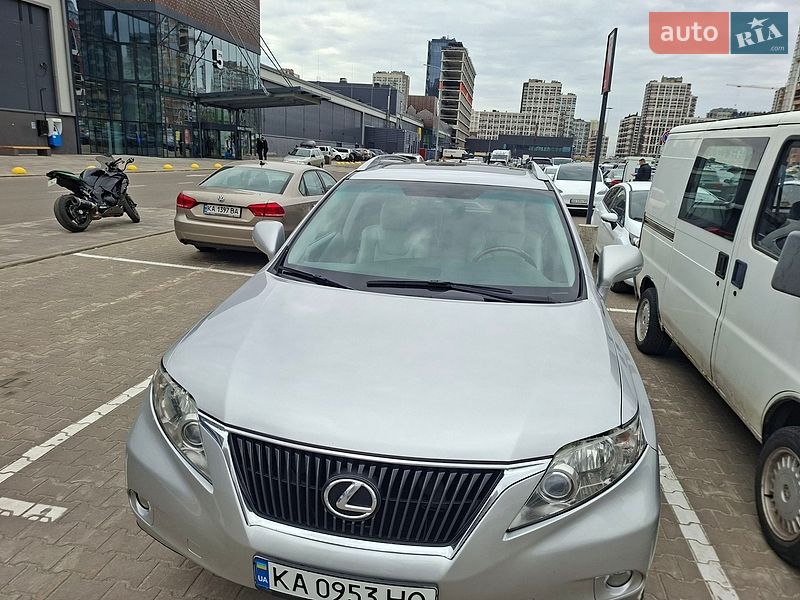 Внедорожник / Кроссовер Lexus RX 2010 в Киеве