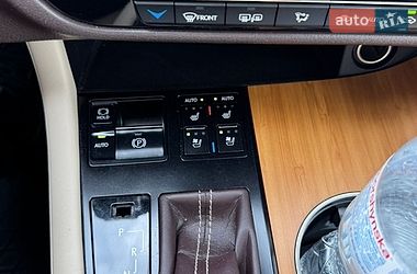 Внедорожник / Кроссовер Lexus RX 2018 в Киеве