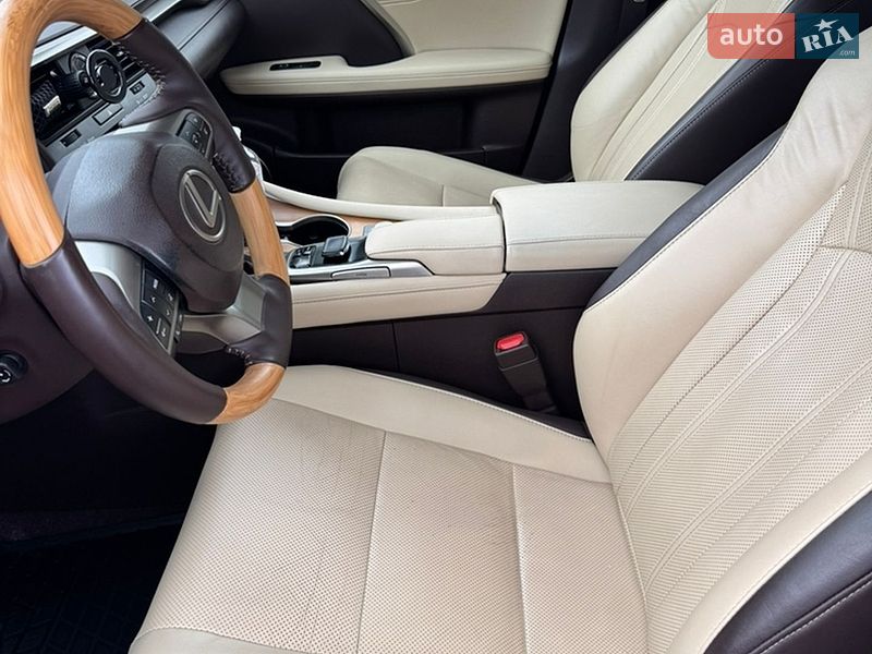 Внедорожник / Кроссовер Lexus RX 2018 в Киеве