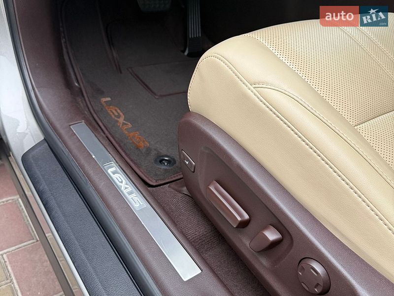 Позашляховик / Кросовер Lexus RX 2019 в Харкові фото 12 Позашляховик / Кросовер Lexus RX 2019 в Харкові