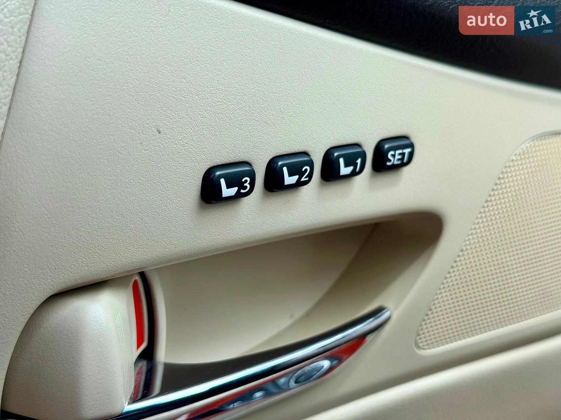 2010 Lexus RX - мініатюра 28