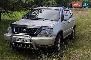 Внедорожник / Кроссовер Lexus RX 1998 в Смеле