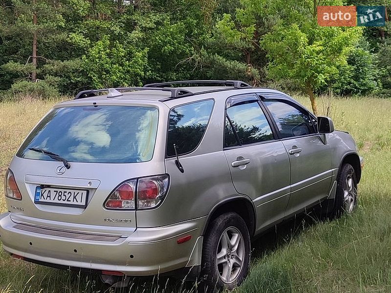 Внедорожник / Кроссовер Lexus RX 1998 в Смеле